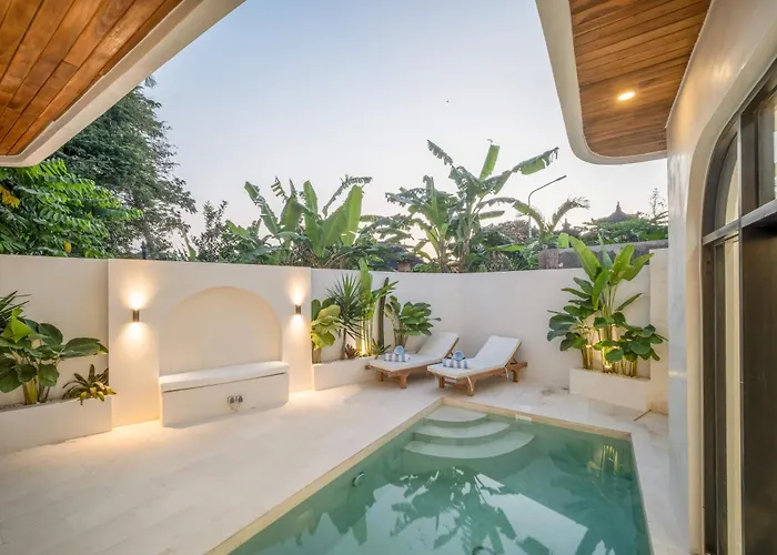 Benjita - Chic Mediterranean Retreat In Pererenan 坎古